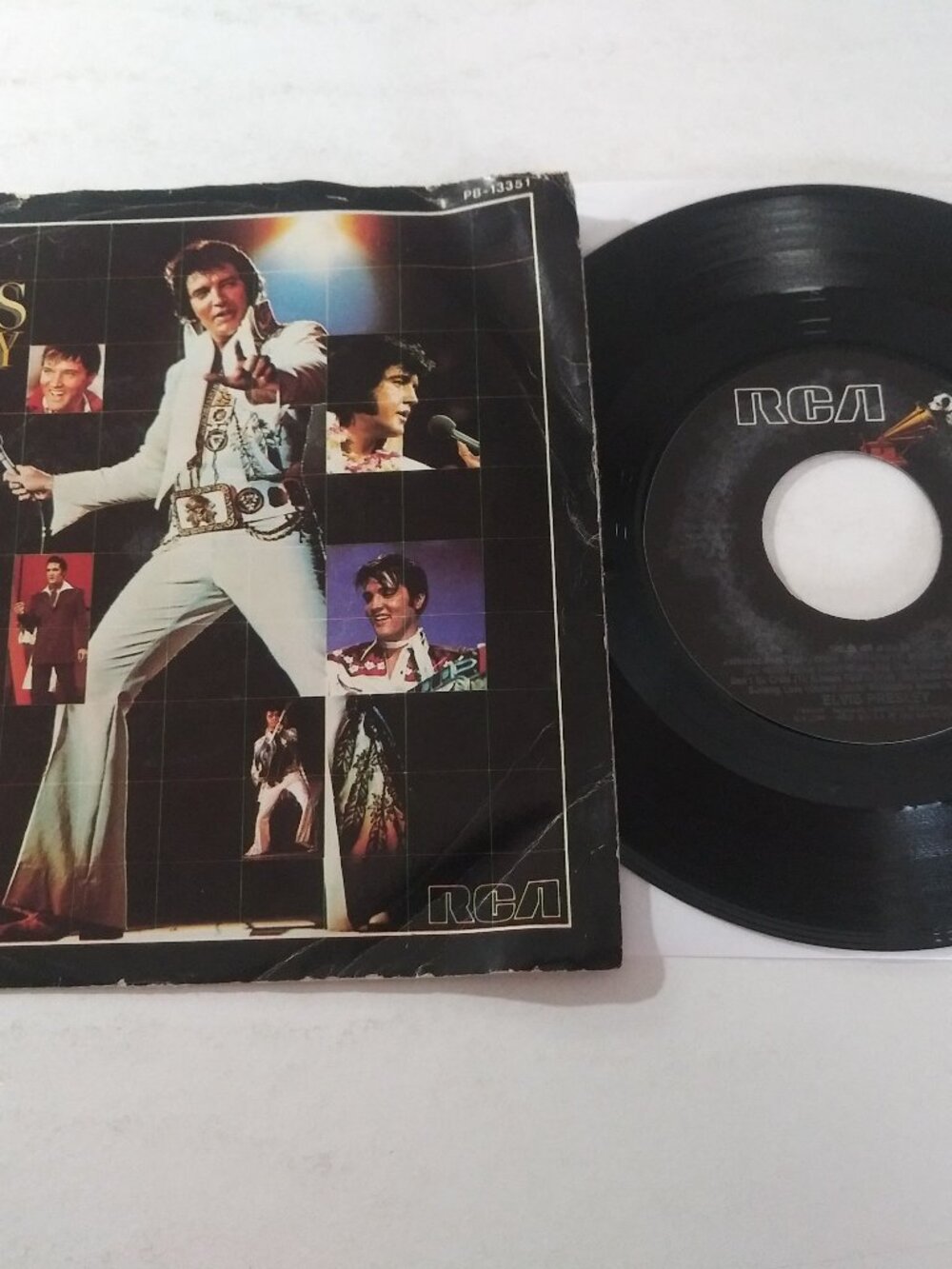 Elvis Presley - The Elvis Medley VG+ Original 45RPM RCA Record & Pic Sleeve 1982